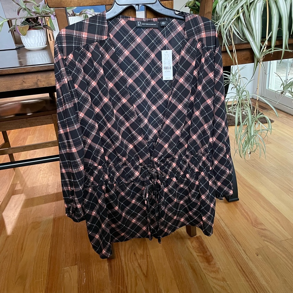 NY & Company XXL plaid cinched waist top